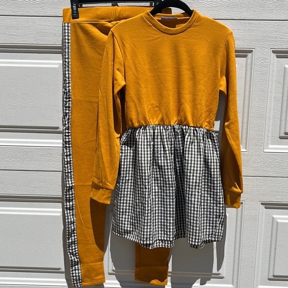 Set of 2 Kocer Girl’s Checkered Sweatshirt and Pants Set - Picture 5 of 7